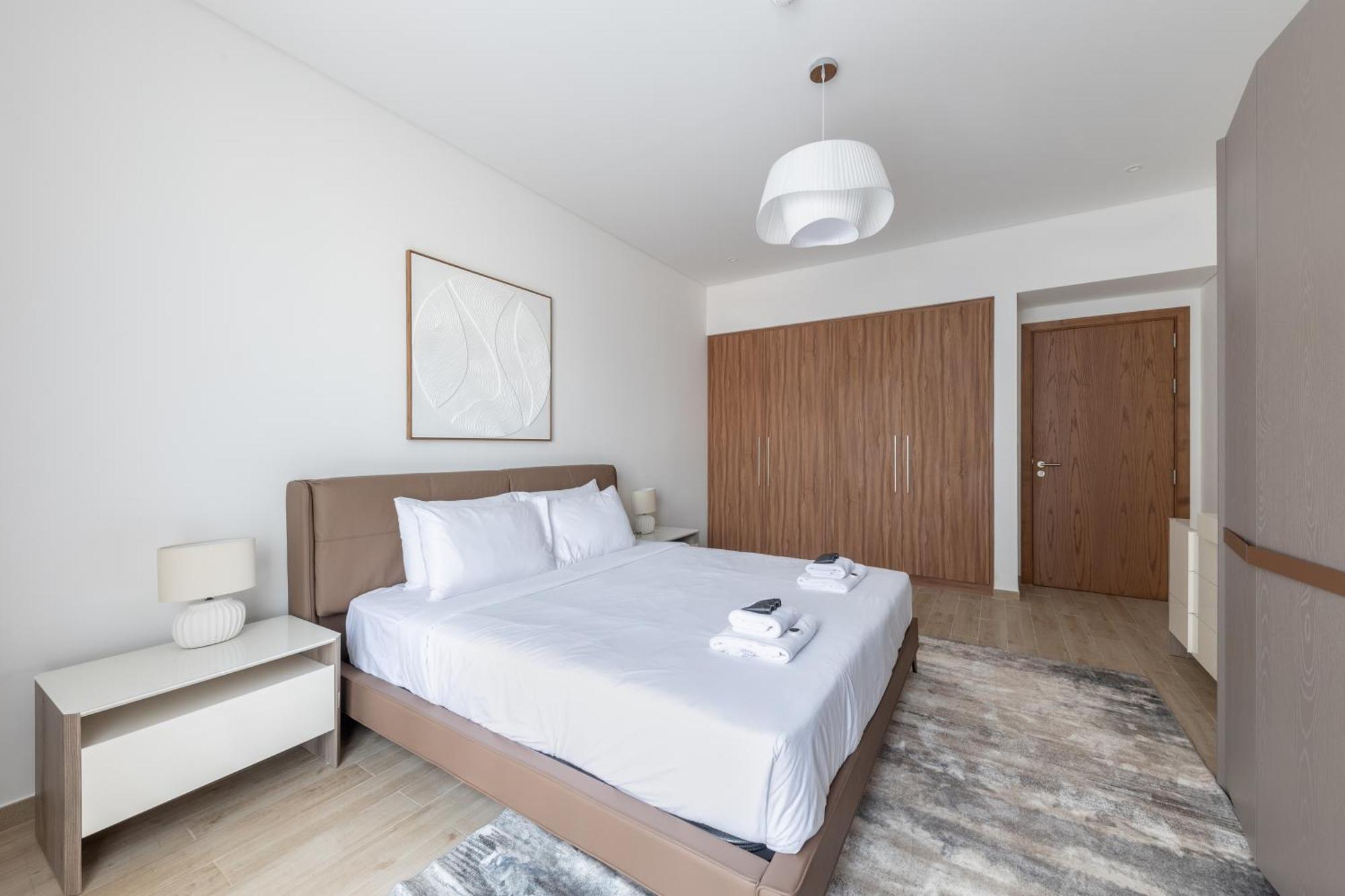 1bd Park 1, Walk,7 Min Walk To Metro * Dubai