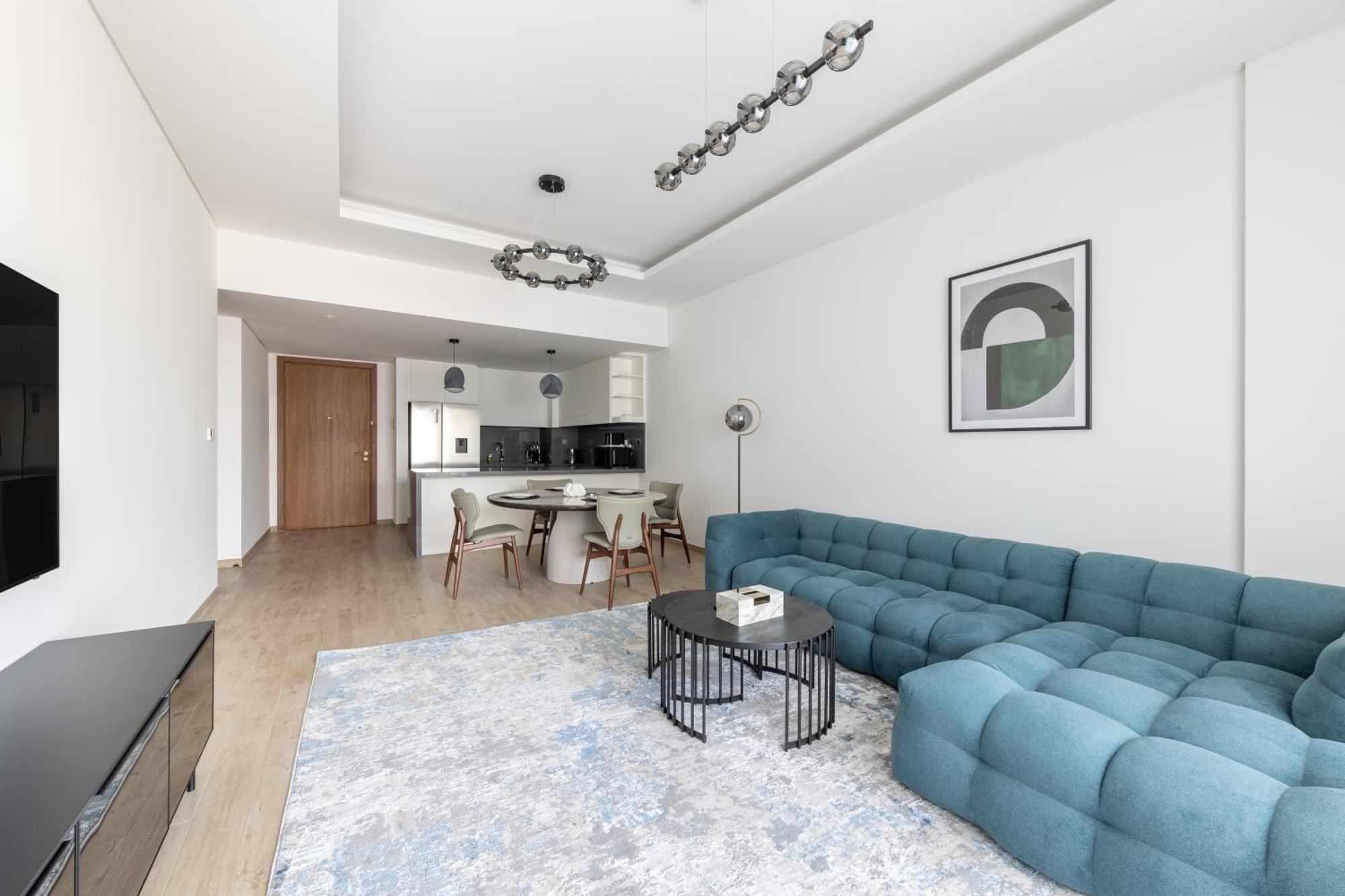 1bd Park 1, Walk,7 Min Walk To Metro *